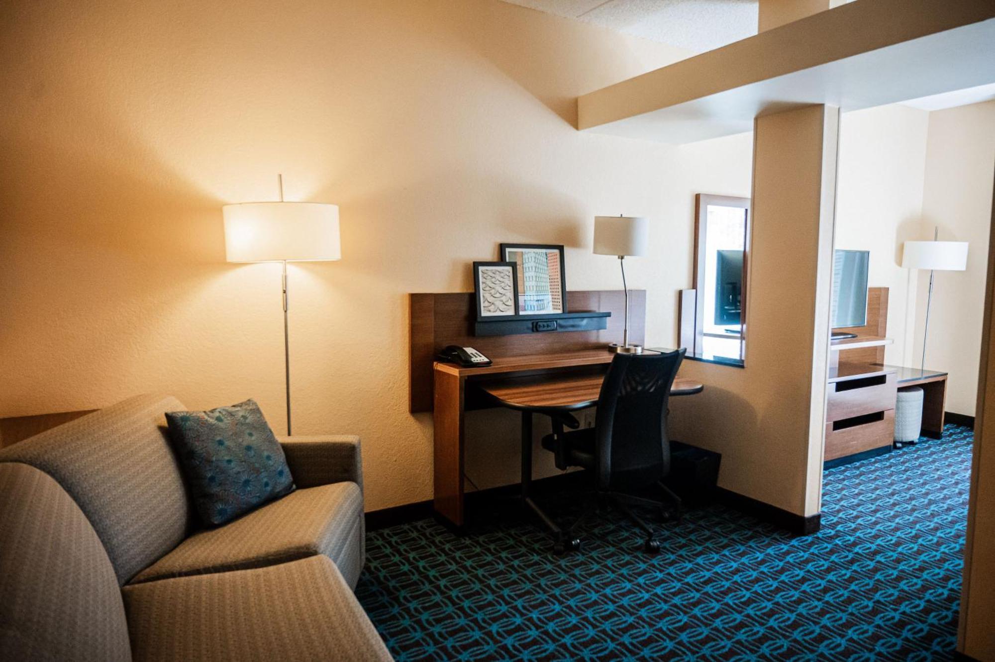 Fairfield By Marriott Russellville Exterior photo