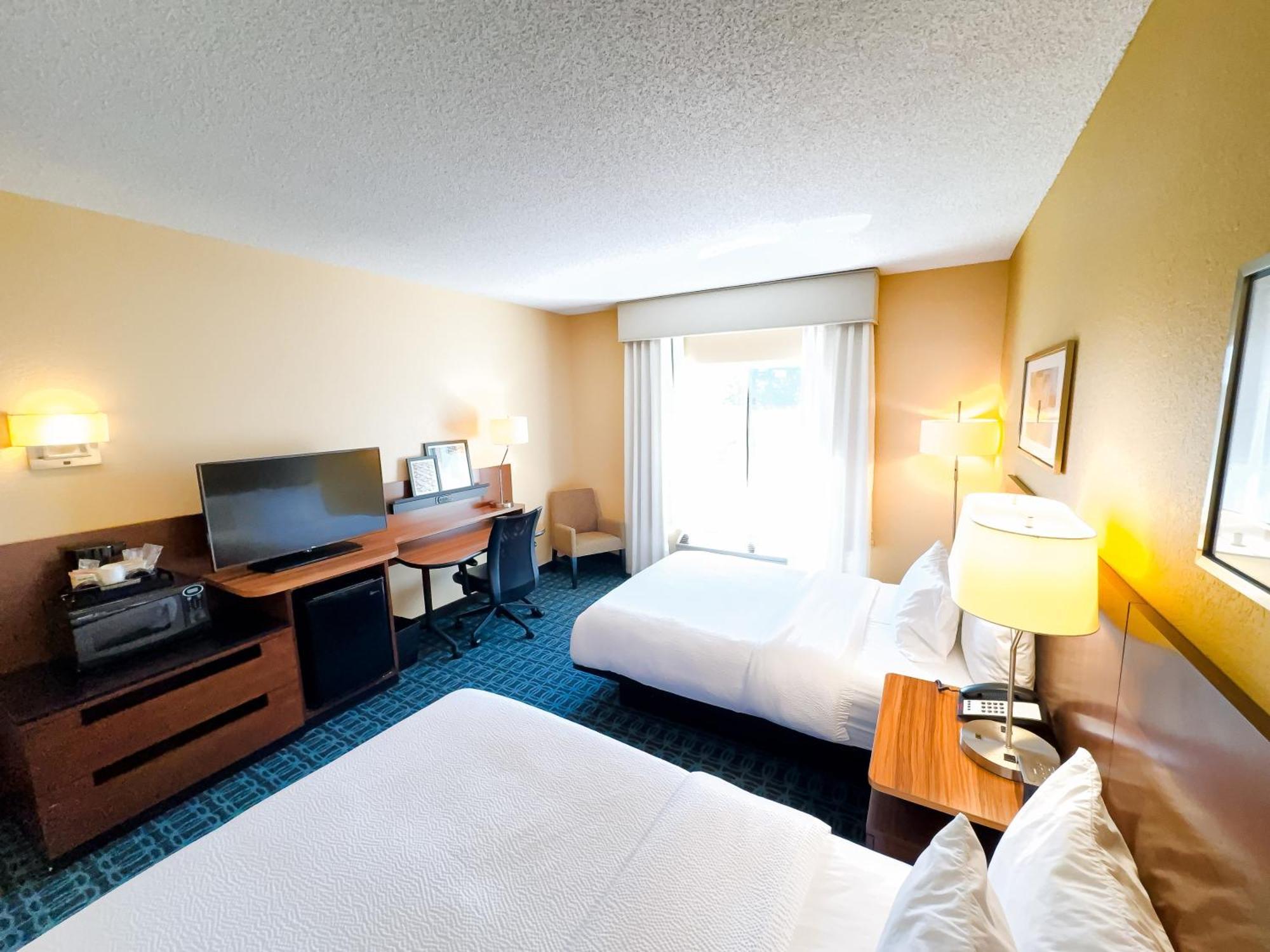 Fairfield By Marriott Russellville Exterior photo