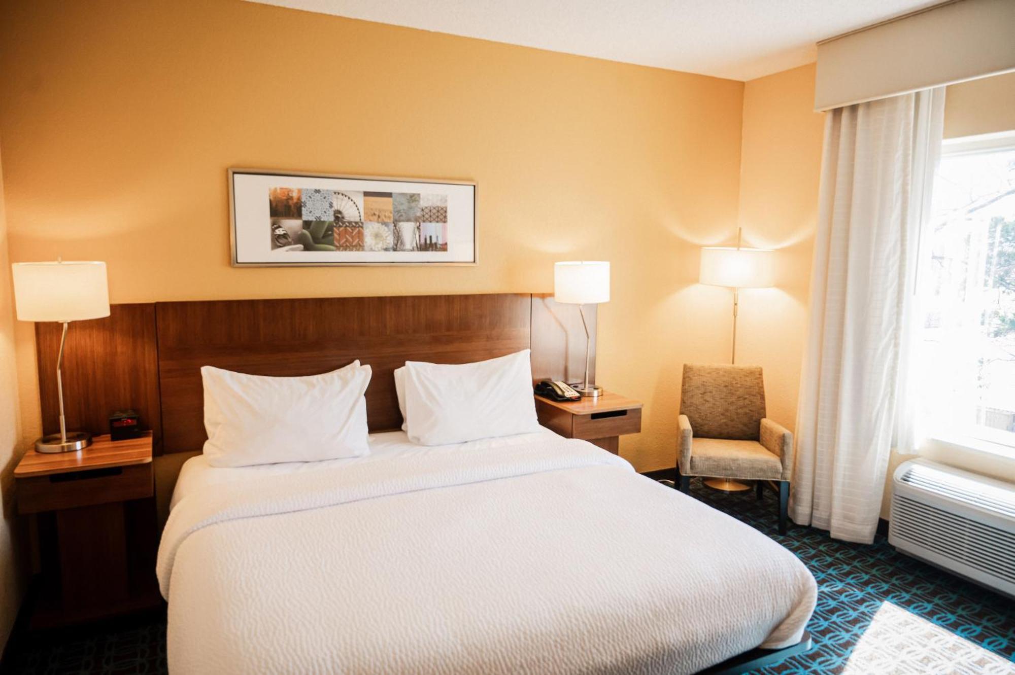 Fairfield By Marriott Russellville Exterior photo